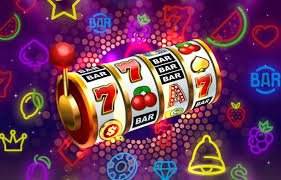 gila4d login platform interface showing sportsbook, live dealer, slots, and esports sections
